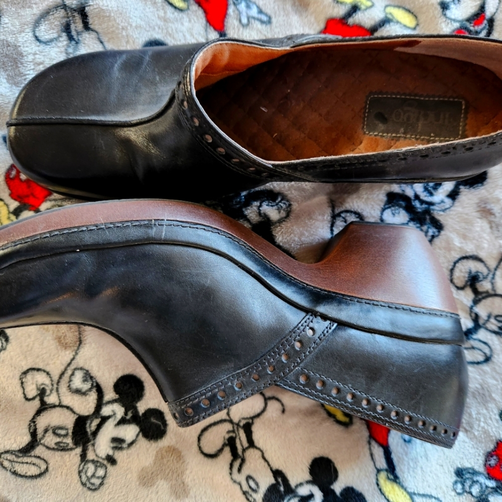 Women's size 11 shoes